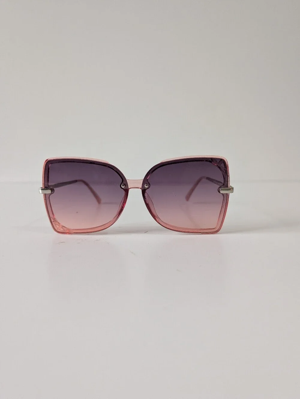 Tahari Pink Purple Oversized Sunglasses